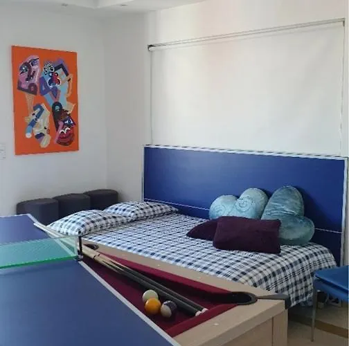 River View & Close To The Beach - Quarto Em Almada